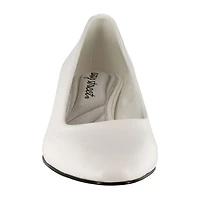 Easy Street Prim Womens Round Closed Toe Block Heel Pumps