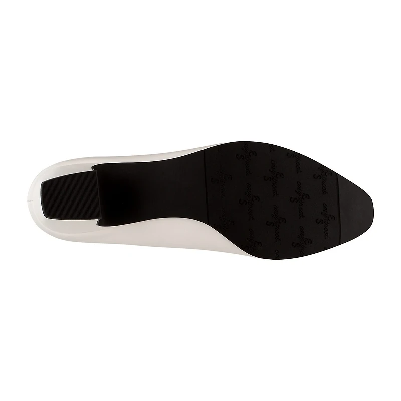 Easy Street Prim Womens Round Closed Toe Block Heel Pumps