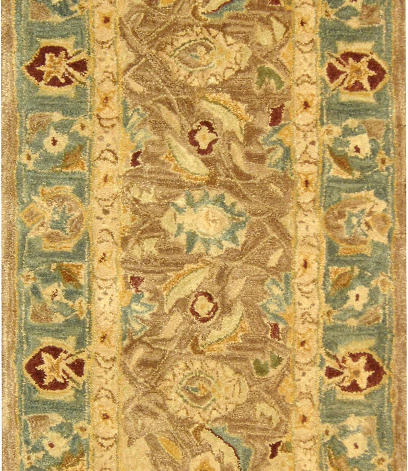Safavieh Rectangular Runner