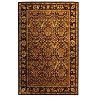 Safavieh Hedley Traditional Rugs