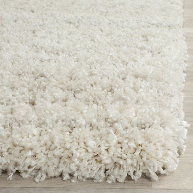 Safavieh Catherine Geometric Area Rug