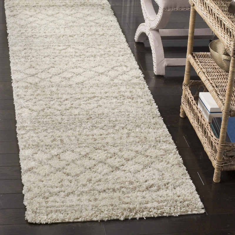 Safavieh Catherine Geometric Area Rug