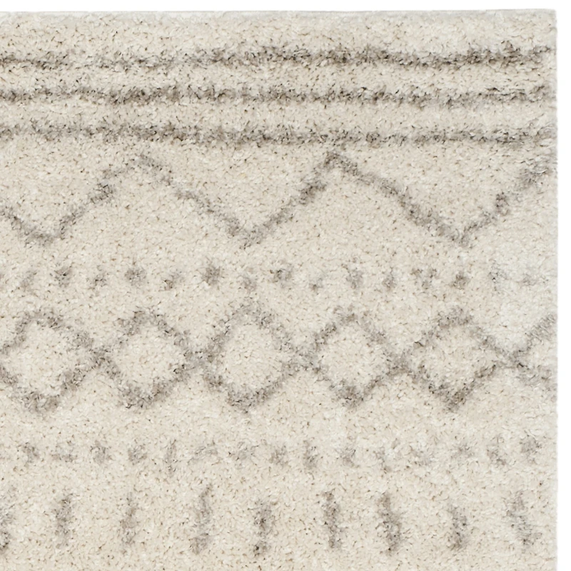 Safavieh Catherine Geometric Area Rug