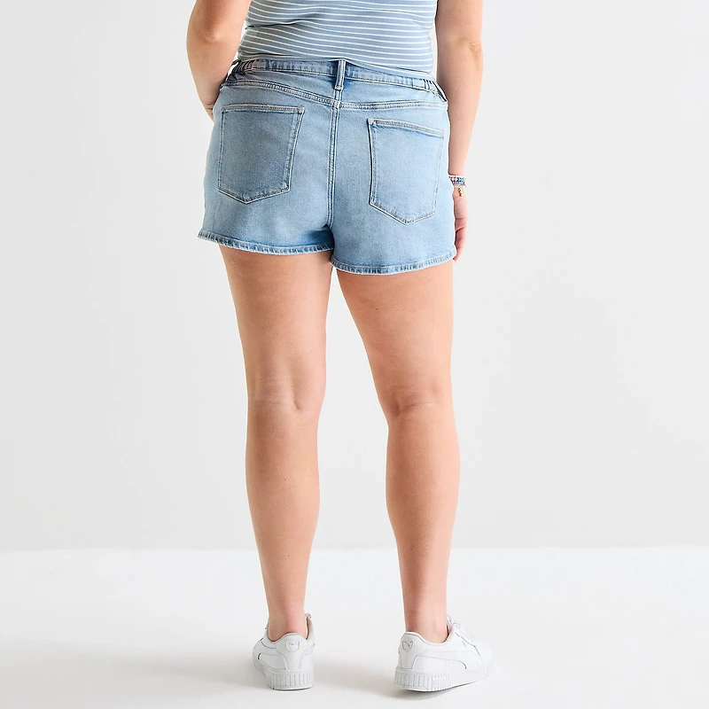 Arizona Curvy Womens 2 1/2" Mid Rise Juniors Plus Denim Short