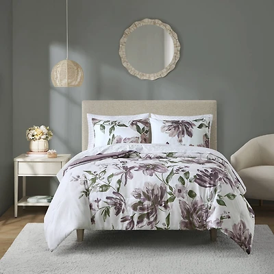 Madison Park Essentials Leena Floral Complete Bedding Set with Sheets