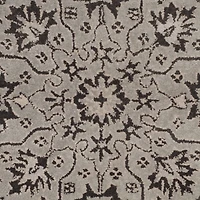 Safavieh Shelton Traditional Area Rug