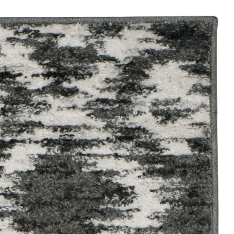 Safavieh Geordie Geometric Area Rug