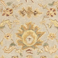Safavieh Teagan Traditional Area Rug