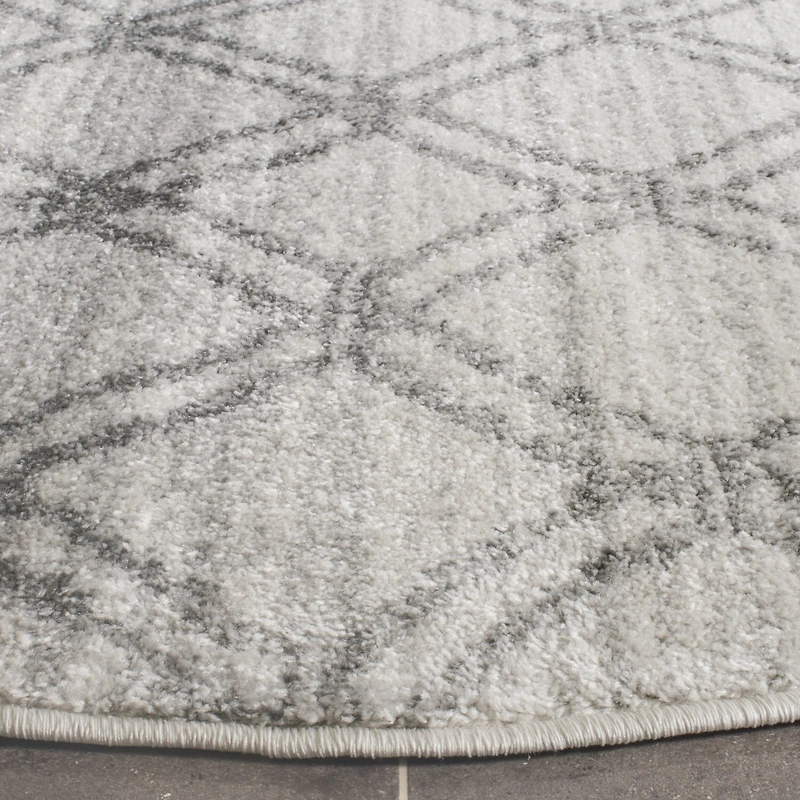 Safavieh Kelly Geometric Area Rug