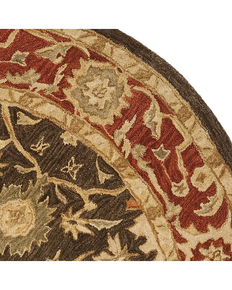 Safavieh Ida Traditional Area Rug