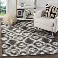 Safavieh Geordie Geometric Area Rug