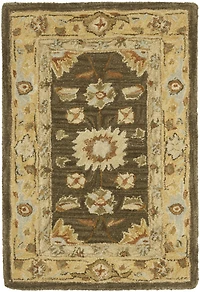 Safavieh Beuregard Traditional Area Rug