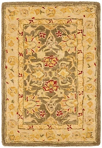 Safavieh Pema Traditional Area Rug