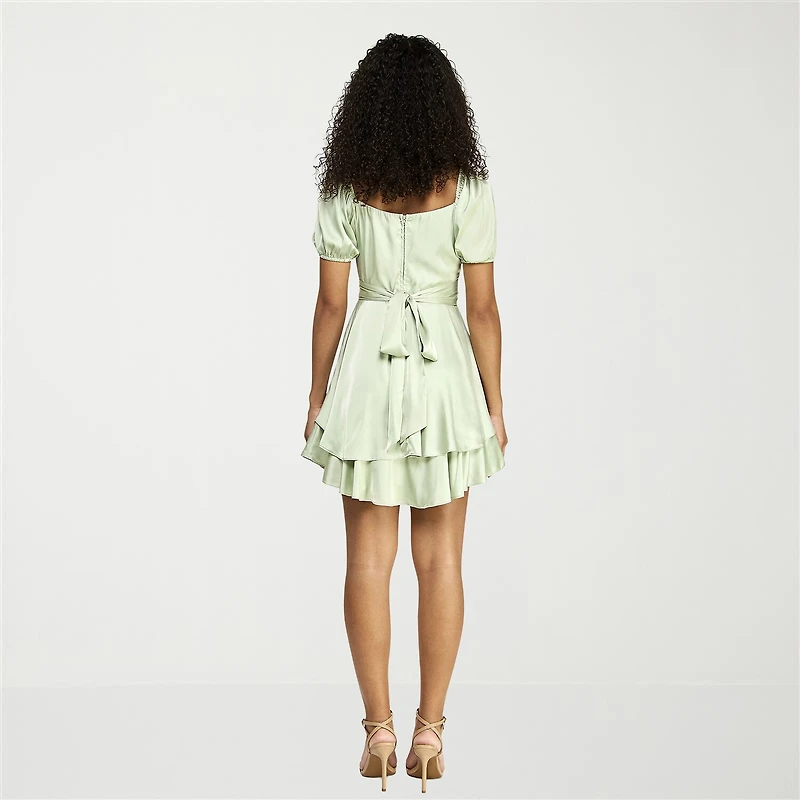 B. Smart Womens Juniors Sweetheart Neck Short Sleeve Puffed Fit + Flare Dress