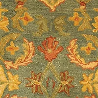 Safavieh Wilfreda Traditional Area Rug