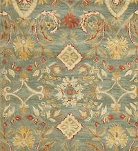 Safavieh Wilfreda Traditional Area Rug