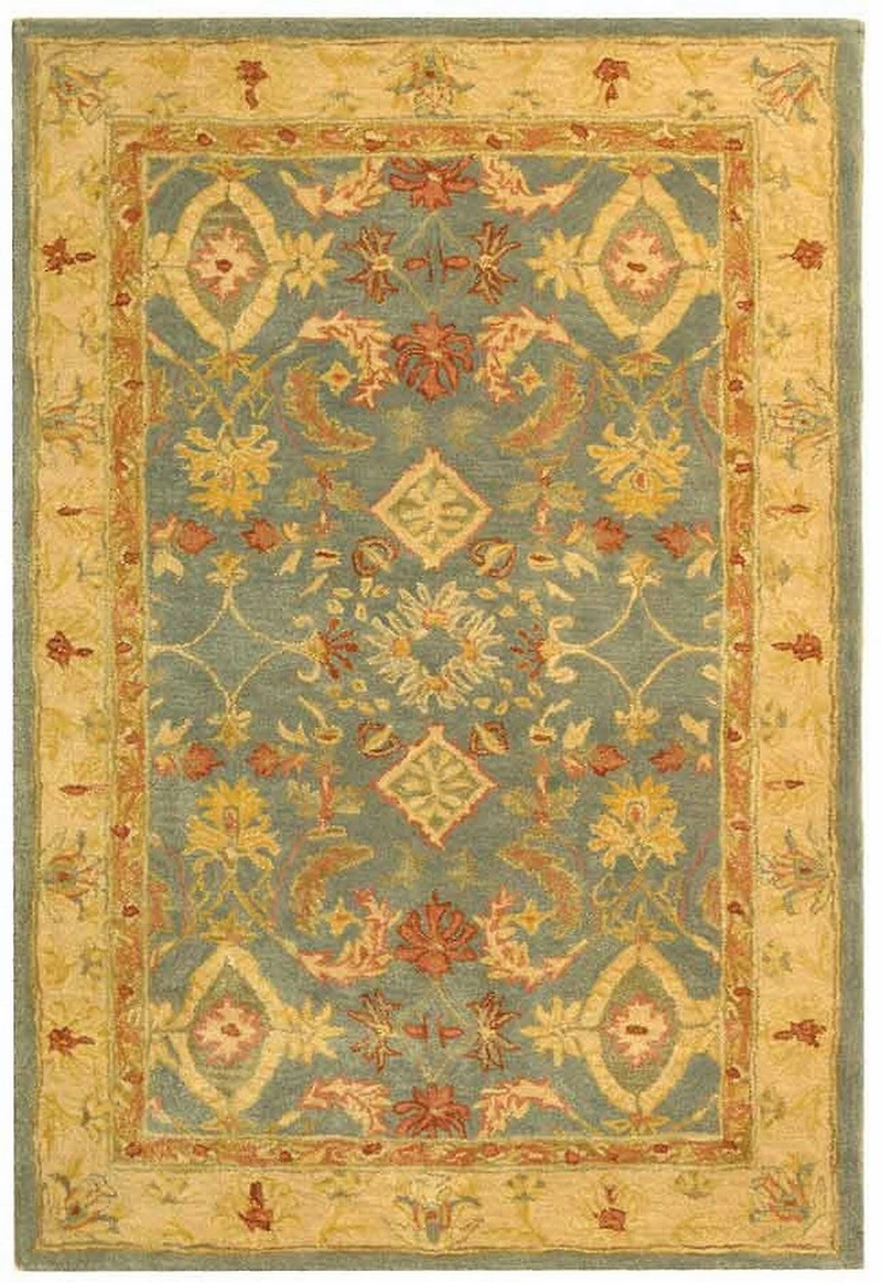 Safavieh Wilfreda Traditional Area Rug
