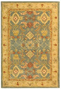 Safavieh Wilfreda Traditional Area Rug