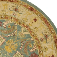 Safavieh Wilfreda Traditional Area Rug
