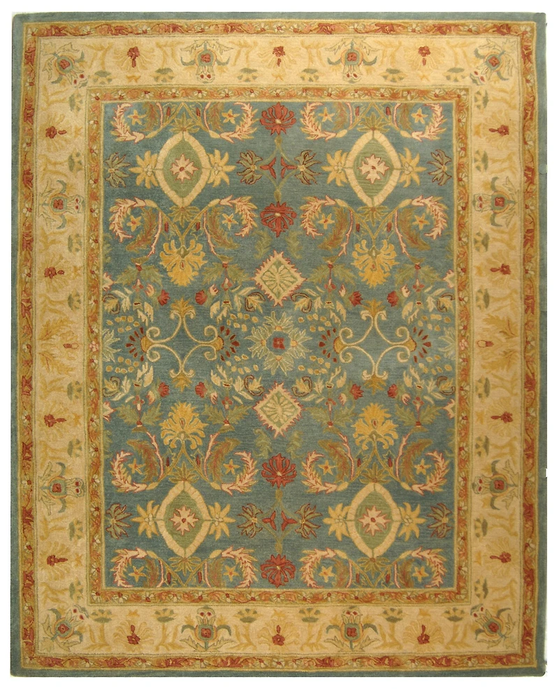 Safavieh Wilfreda Traditional Area Rug