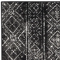 Safavieh Zavia Geometric Area Rug