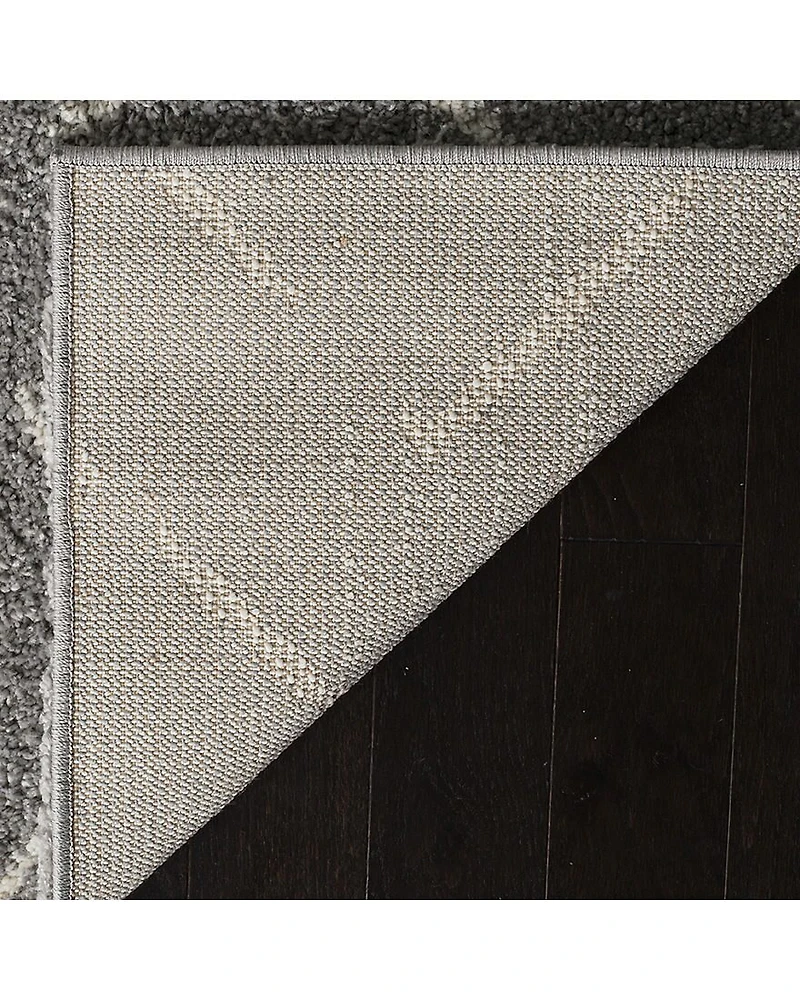 Safavieh Wayra Geometric Area Rug