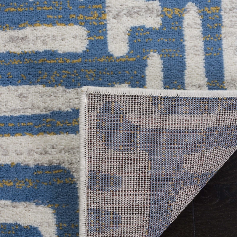 Safavieh Sharyl Geometric Area Rug