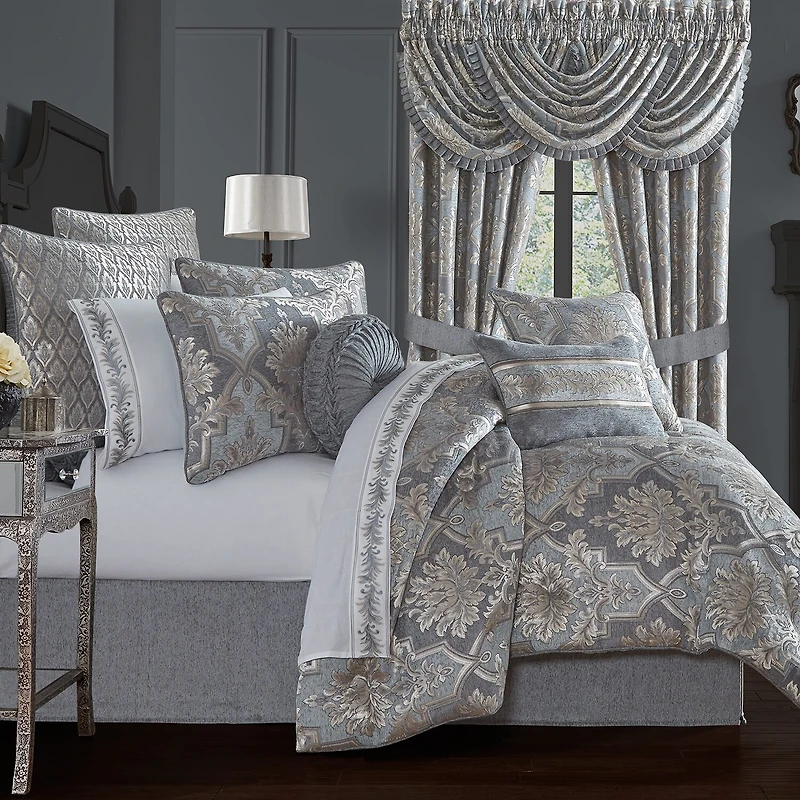 Queen Street Woodmere Square Throw Pillow