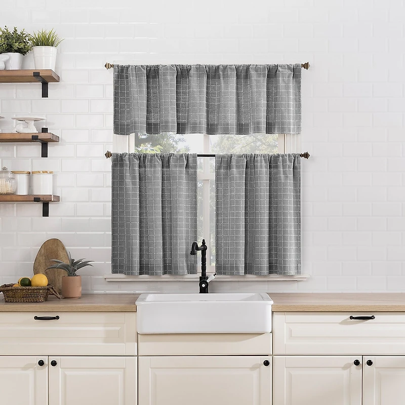 No 918 Callum Rod Pocket Tailored Valance