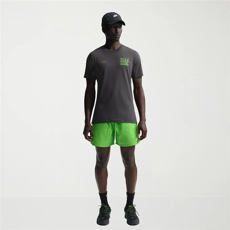 Nike Mens Crew Neck Short Sleeve Classic Fit Graphic T-Shirt