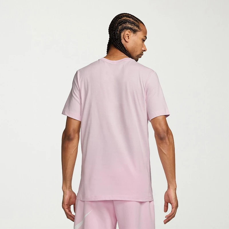 Nike Mens Crew Neck Short Sleeve Classic Fit Graphic T-Shirt