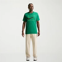 Nike Swoosh Mens Crew Neck Short Sleeve Classic Fit Graphic T-Shirt