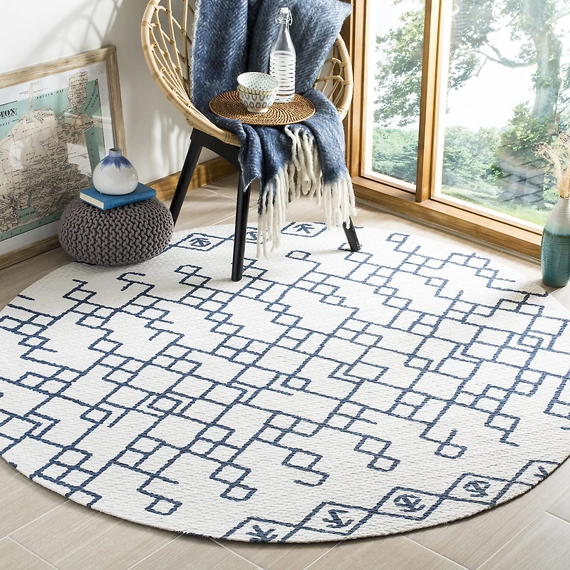 Safavieh Phipp Geometric Rug