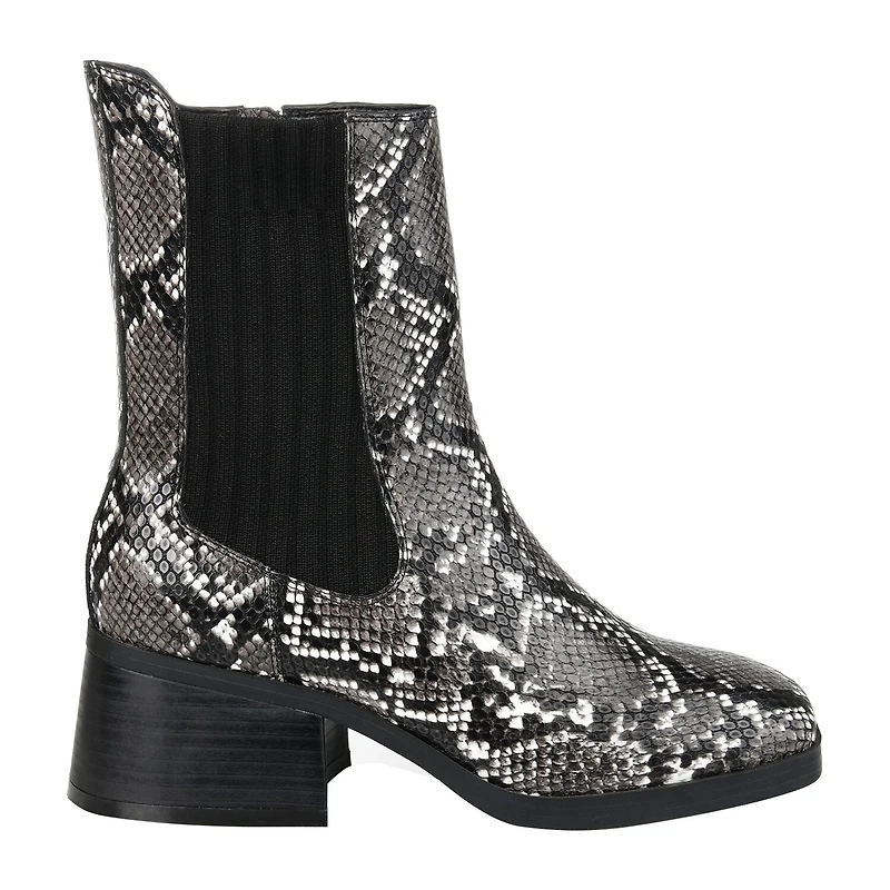 Journee Collection Womens Desree Stacked Heel Booties