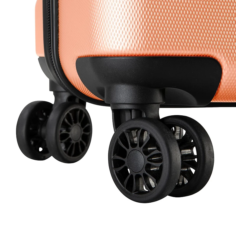 Skyway Everett 28 Inch Hardside Lightweight Checked Spinner Luggage