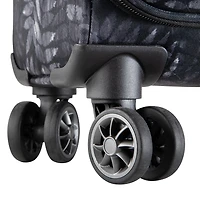 Skyway Everett 20 Inch Softside Lightweight Carry-On Spinner Luggage