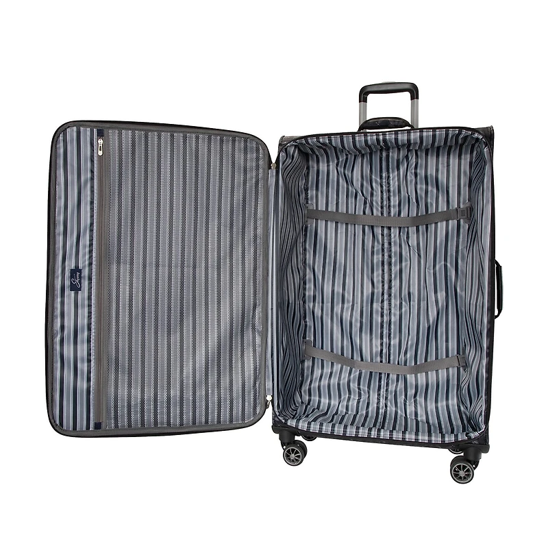 Skyway Everett 28 Inch Softside Lightweight Checked Spinner Luggage