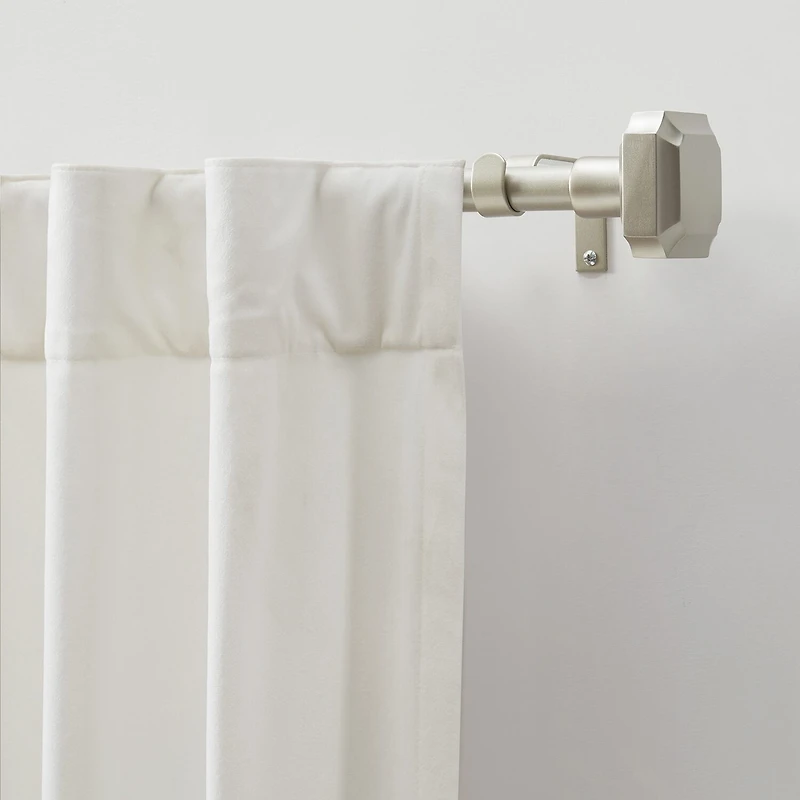Martha Stewart Wellington 1 Adjustable Curtain Rod