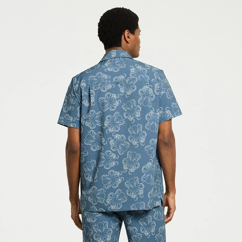 Hurley Mens Short Sleeve Regular Fit Button-Down Shirt