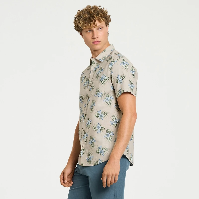 Hurley Mens Short Sleeve Regular Fit Button-Down Shirt