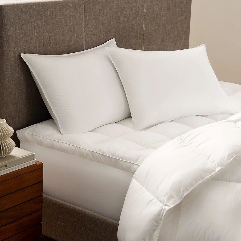 Serta Down Illusion Light Warmth Alternative Comforter