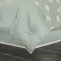 Royal Court Spring Garden 4-pc. Floral Extra Weight Comforter Set