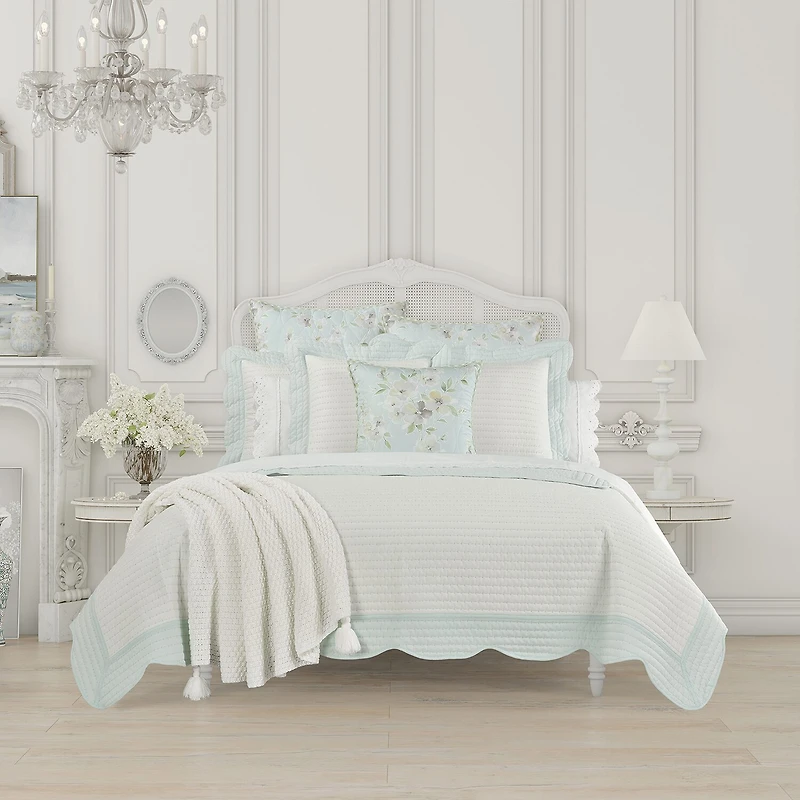 Queen Street Ashford Hypoallergenic Quilt