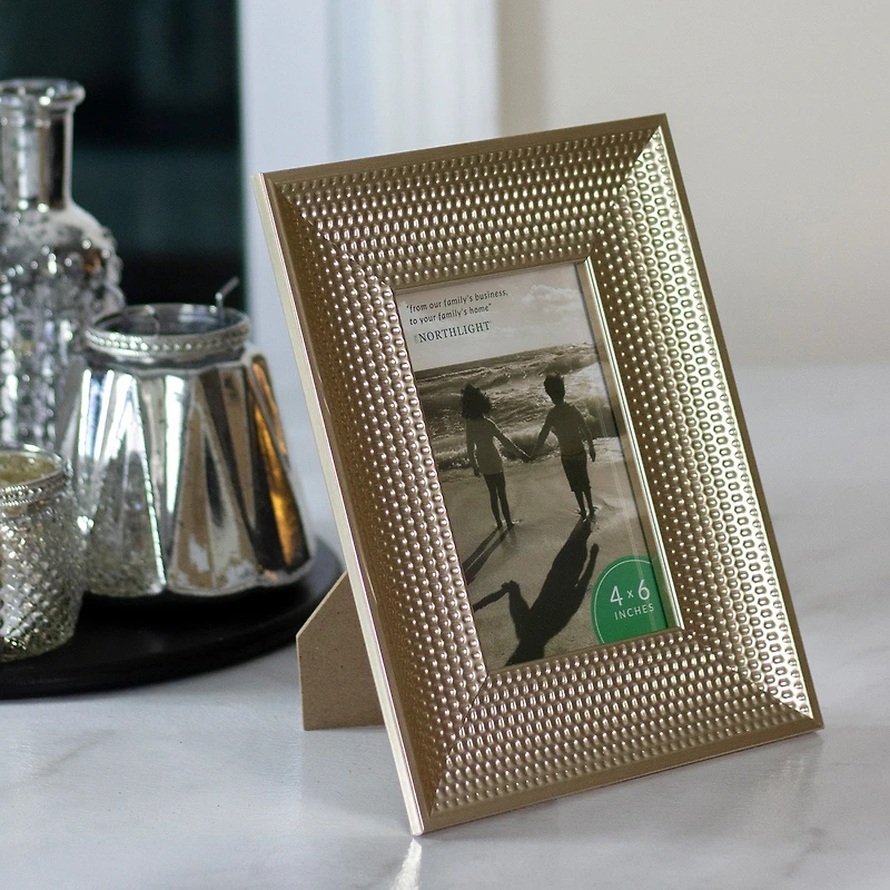 Northlight 4" X 6" Gold Honeycomb Tabletop Frame