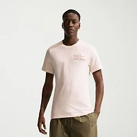 Nike Mens Crew Neck Short Sleeve Classic Fit Graphic T-Shirt