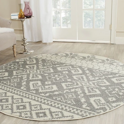 Safavieh Alicia Geometric Area Rug