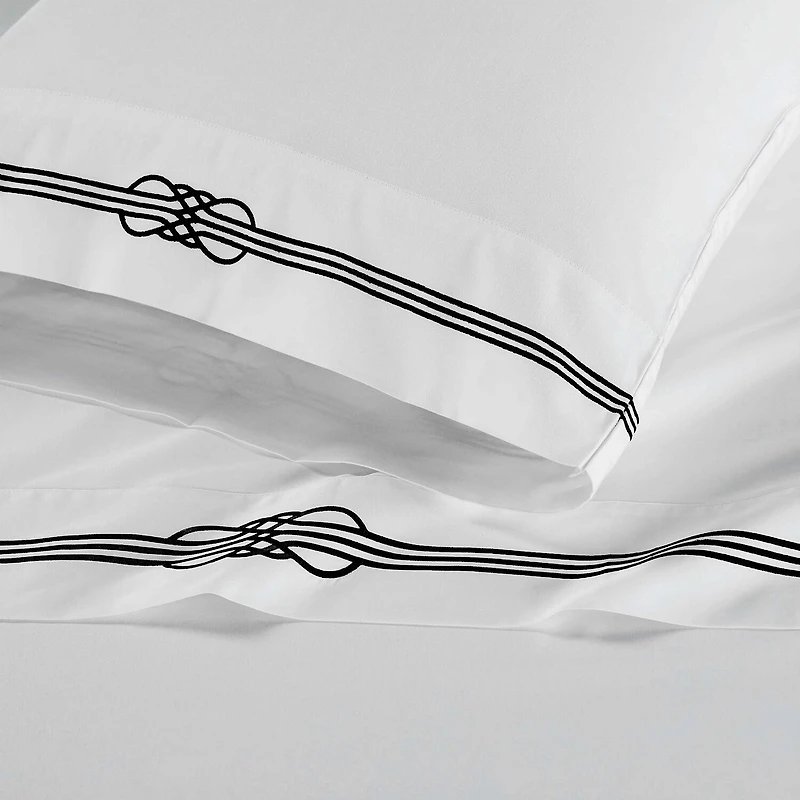 SUPERIOR® Moonlawn Cotton Elegant Embroidery 320tc Deep Pocket Sheet Set