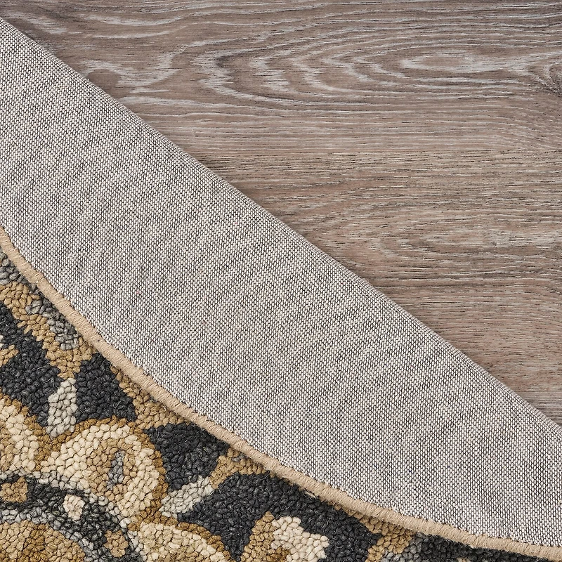 Daisy Bren Floral Hand Tufted Indoor Round Area Rug