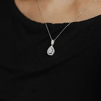Diamond Blossom (G, Si2) Womens 1/4 CT. T.W. Lab Grown White Diamond 10K Gold 18 Inch Pendant Necklace