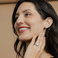 Diamond Blossom (G, Si2) 1/4 CT. T.W. Lab Grown White Diamond 10K Gold 10.1mm Pear Stud Earrings